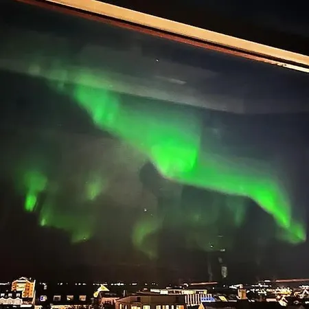Penthouse In Rvk With Unique View * Reykjavik
